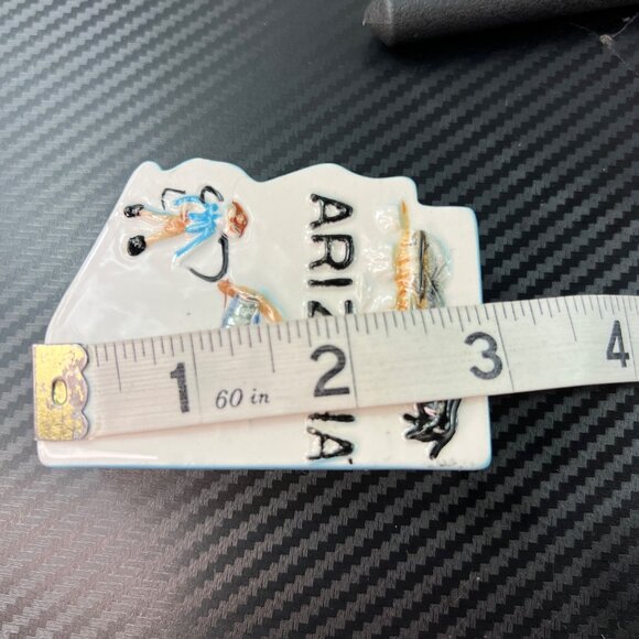 Vintage Arizona State Shaped Ceramic Salt & Pepper Shakers Made In Japan - Picture 10 of 11